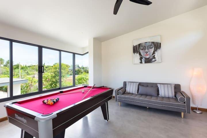 Villa Crystal Two-Bedroom Private Pool Villa 푸껫 외부 사진