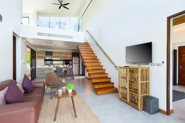 Villa Crystal Two-Bedroom Private Pool Villa 푸껫 외부 사진
